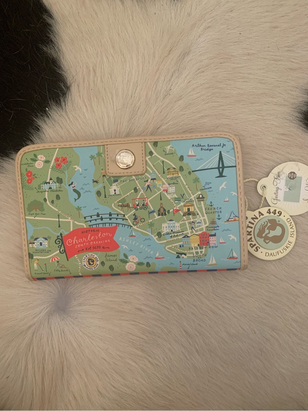 Spartina 449 Carleston map snap wallet NWT - Picture 1 of 16